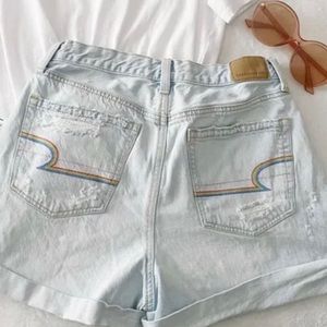 American Eagle Vintage 70’s Rainbow Pocket Mom Jean Shorts